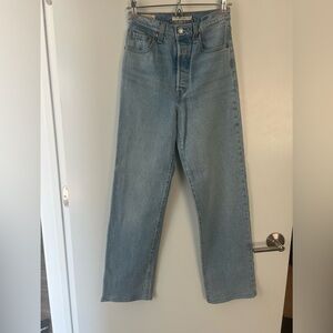 Levi Ribcage Straight Jean NWOT